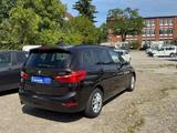 BMW 216 Gran Tourer 216 i Advantage 7-Sitzer - BMW 216: Van