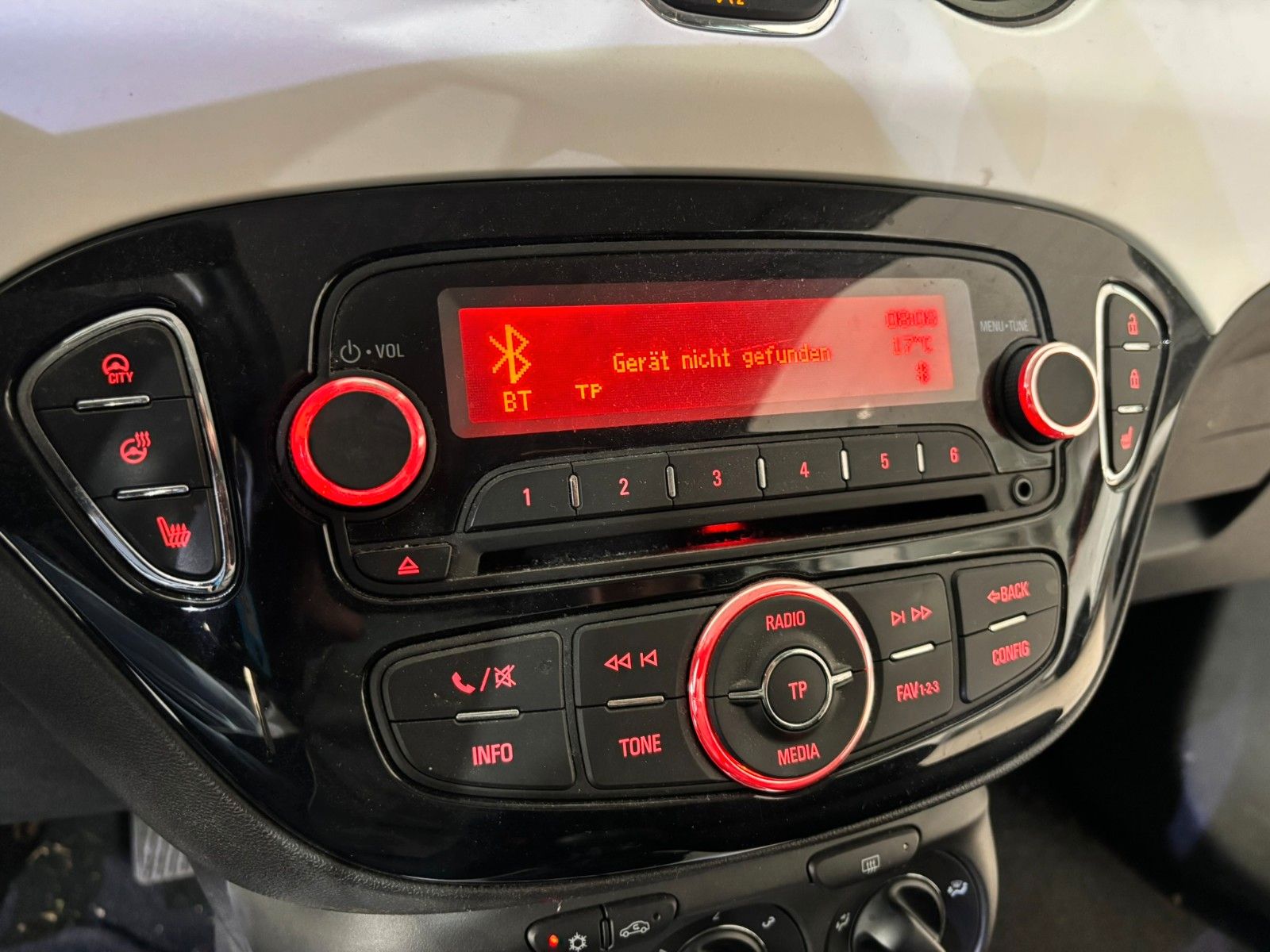 Fahrzeugabbildung Opel Adam Jam 1.2 SHZ/ALU16/LHZ/BT/KLIMA/ALLWETTER