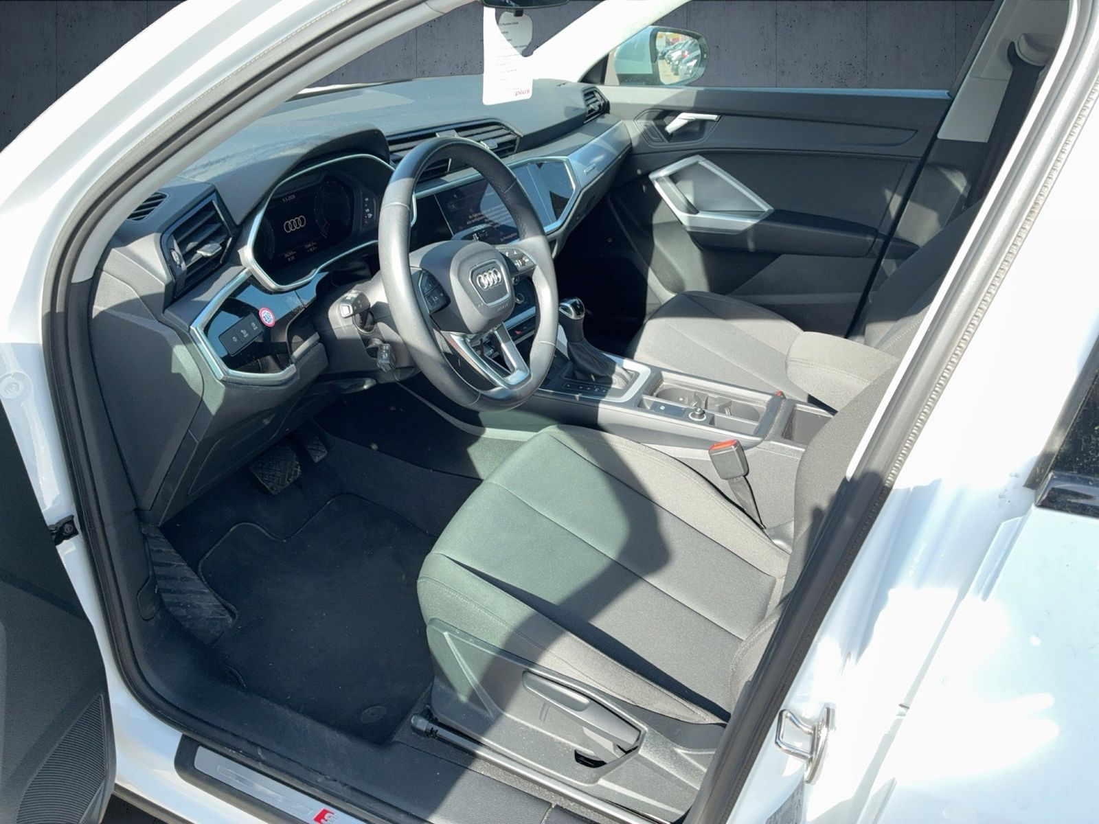 Audi Q3 Sportback S line 40 TDI qu. S tr. LED 19 Cam foto 10