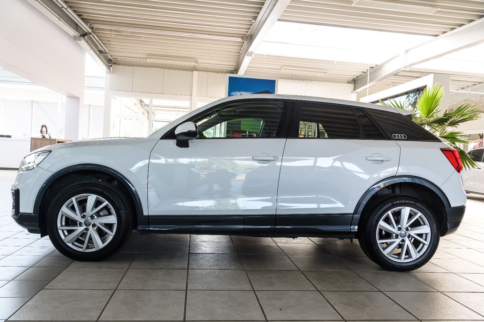 Fahrzeugabbildung Audi Q2 sport 1.6 TDI +LED +Bluetooth