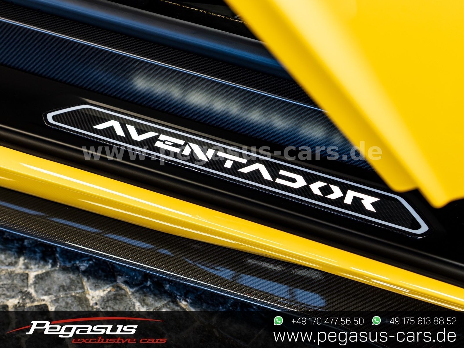 LAMBORGHINI Aventador - 31