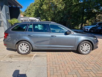 Skoda Octavia - 4