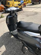 Kymco Like 200 - KYMCO ROLLER 200