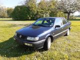 Volkswagen VW Passat 35i Limousine mit Oldtimer H Zul... - Volkswagen Passat: Limousine, 35i