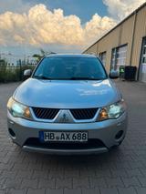 Mitsubishi oudlander 2.0 7 sitzer - Mitsubishi Outlander in Bremen