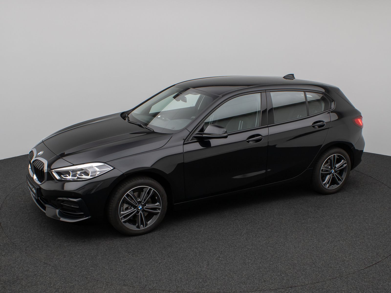Fahrzeugabbildung BMW 118i SportLine DAB CockPitPr PDC Lenkrhz Komfort