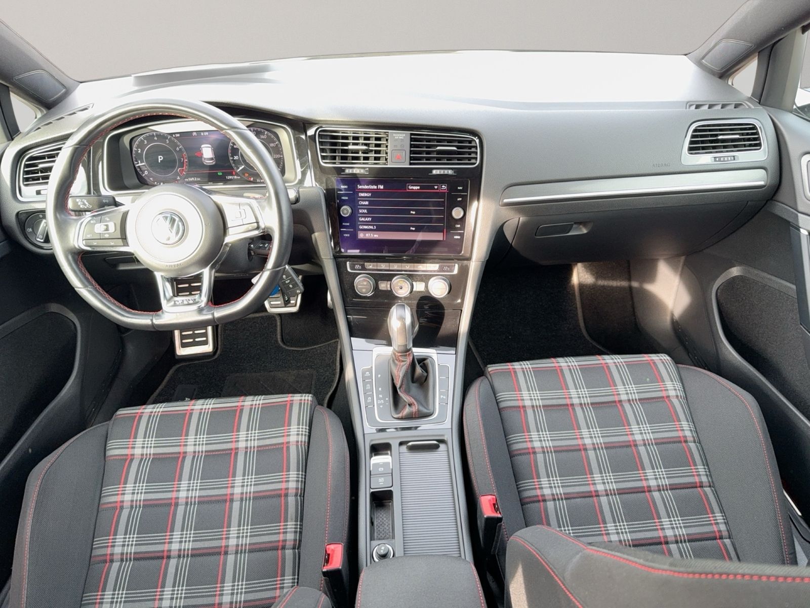 Golf VII GTI Performance, AHK, ActiveLighting, A