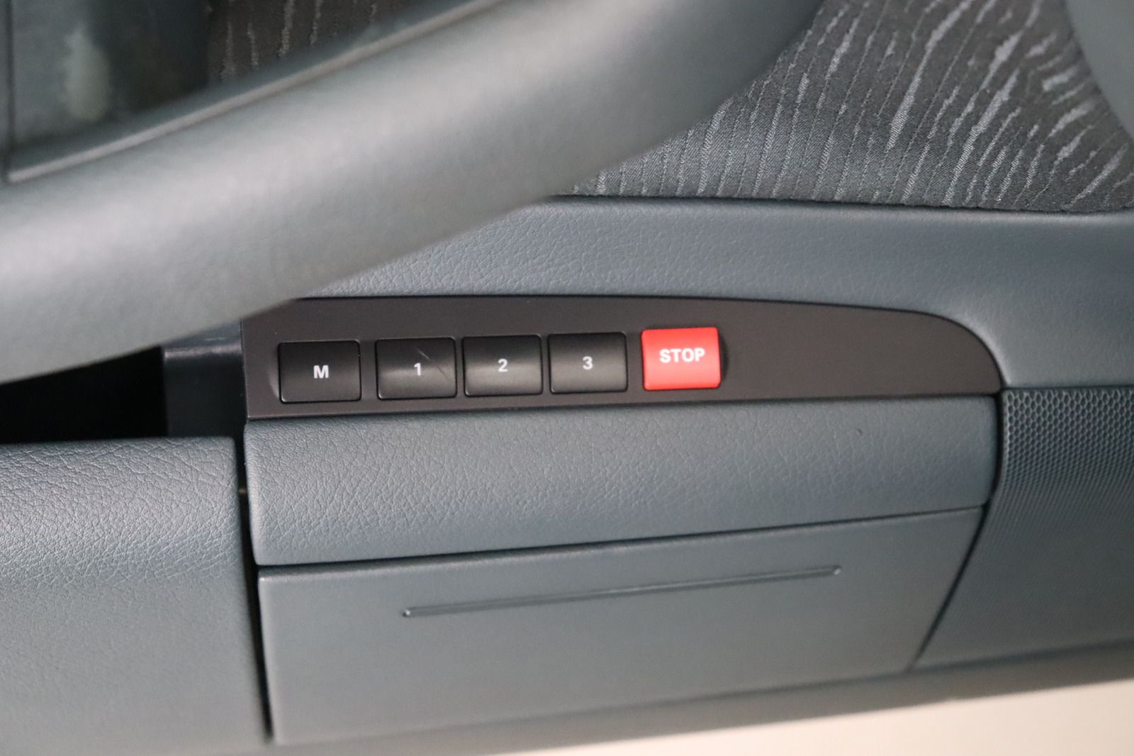 Fahrzeugabbildung Audi A6 2.8 multitronic Avant * Xenon * Memory * PDC