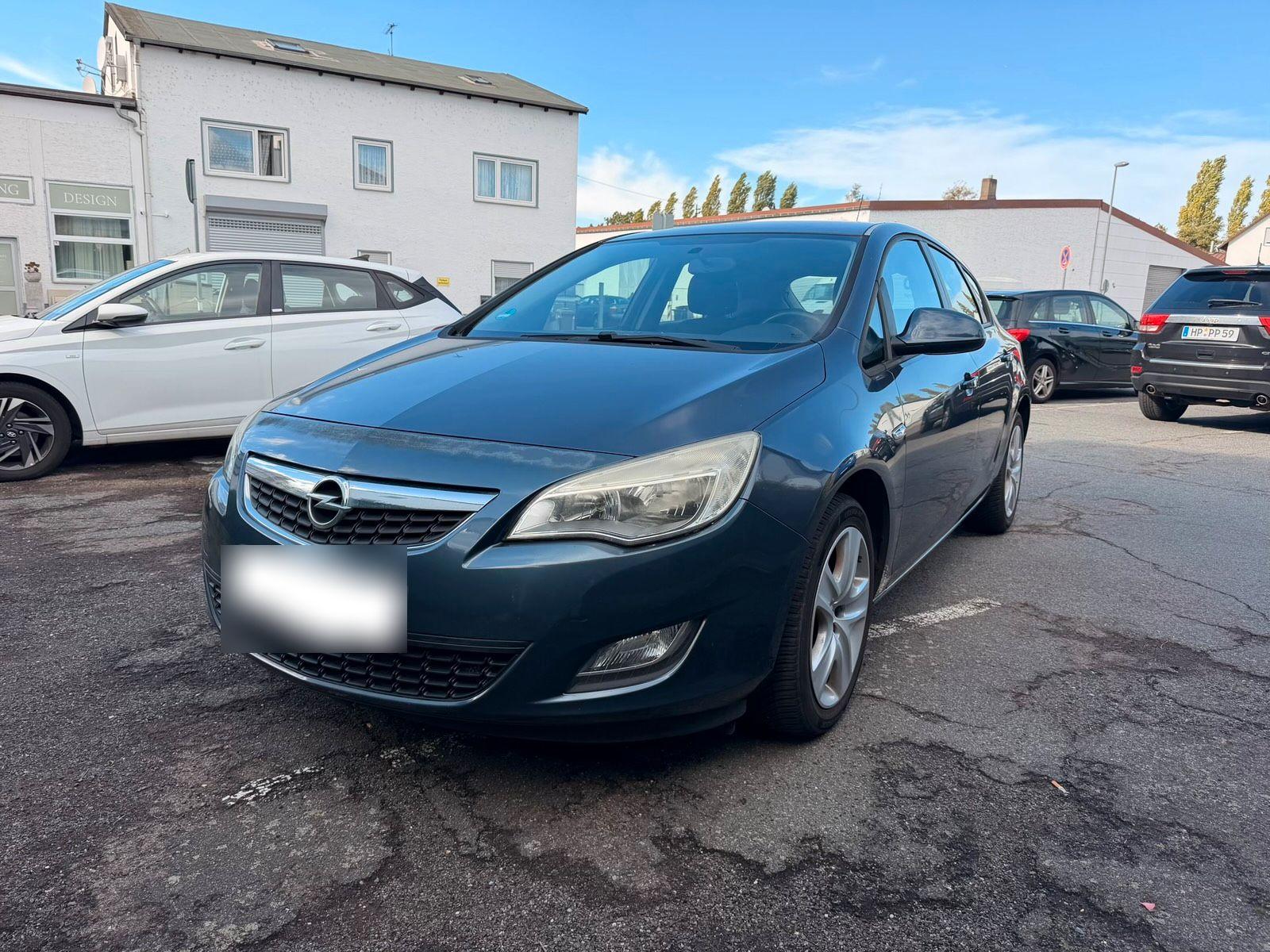 Opel Astra