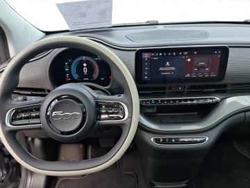 Fiat 500e La Prima 360+Kam.+KeyLess+LED+Navi+Pano