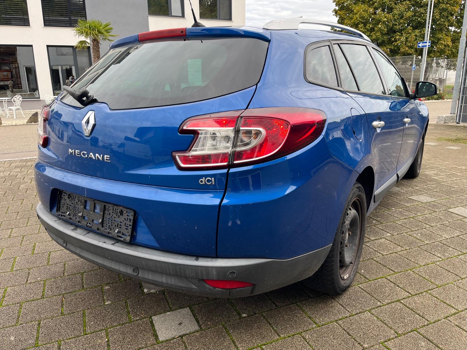 Renault Megane 2011 — photo 5