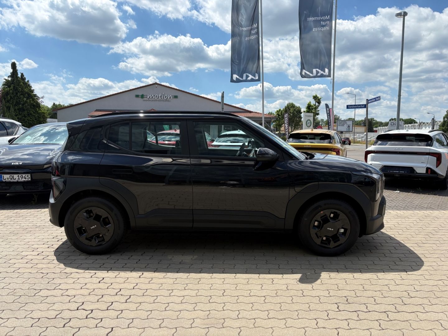Fahrzeugabbildung Kia EV2 Air 42,2-kWh FWD 5 Sitze NotBremsAss Tempoma