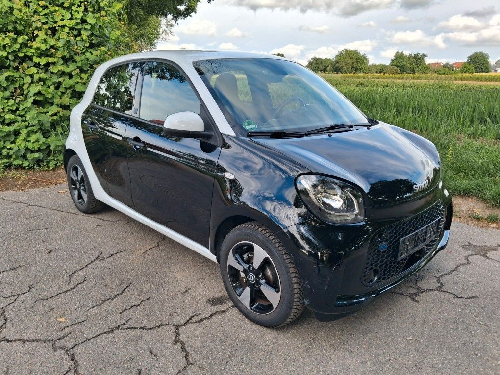 Image of Smart ForFour