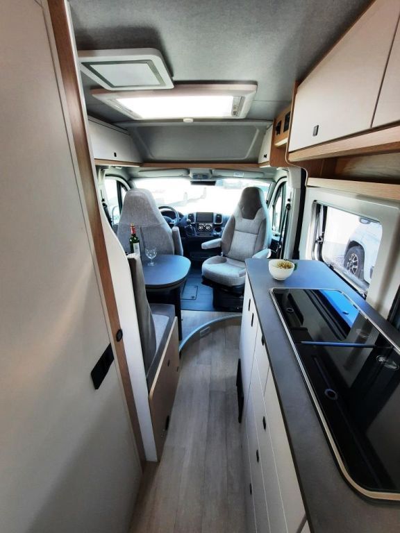 Fahrzeugabbildung Hobby ONTOUR Van 600 FT Verfüg./Sparen Sie 10.254,- €