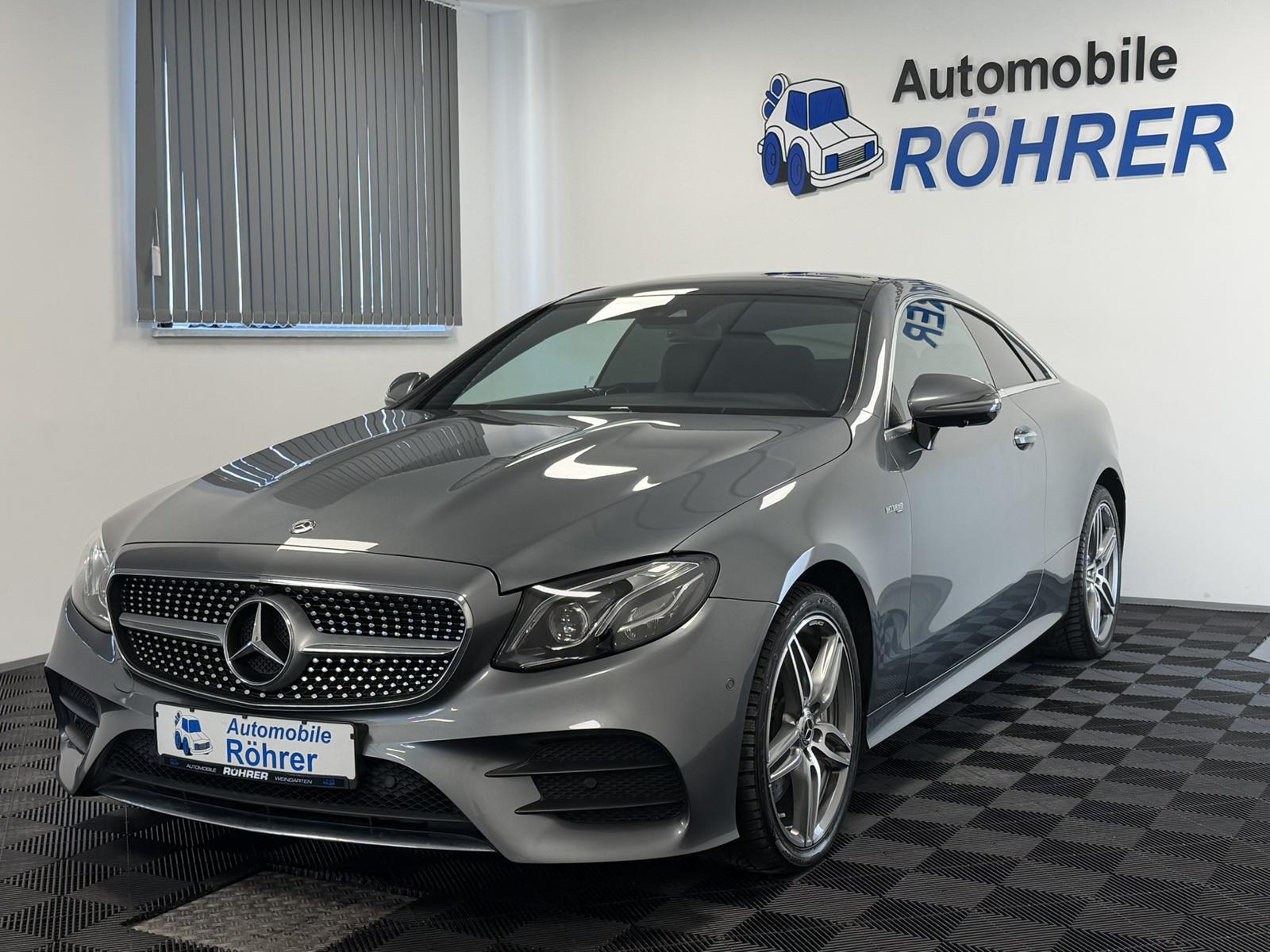 Mercedes-Benz E 400 Coupe 4M AMG Wide Pano Burmester Multibeam
