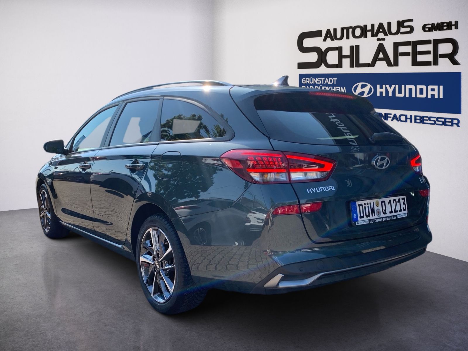 Fahrzeugabbildung Hyundai i30 Kombi 1.0 T-GDI 7-DCT Advantage Plus