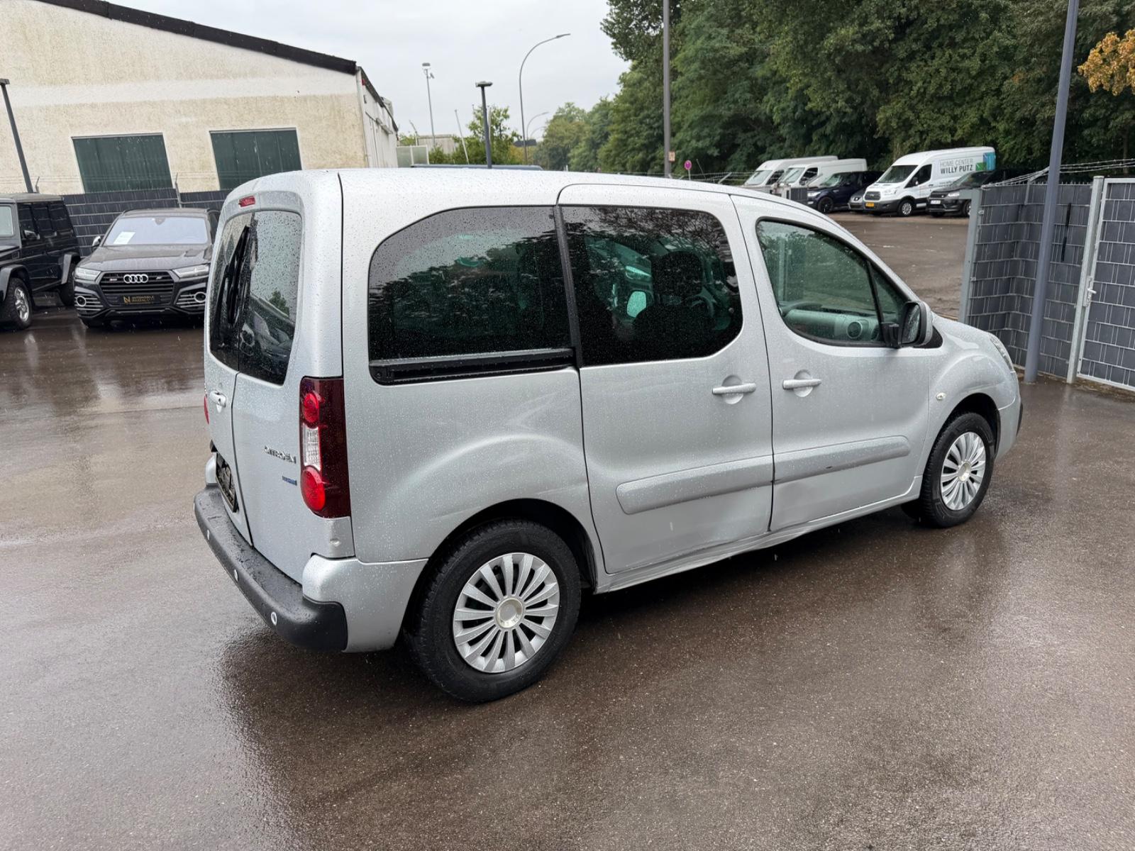 Citroën BERLINGO MULTISPACE FEEL*NAVI*PDC*R-KAMERA*