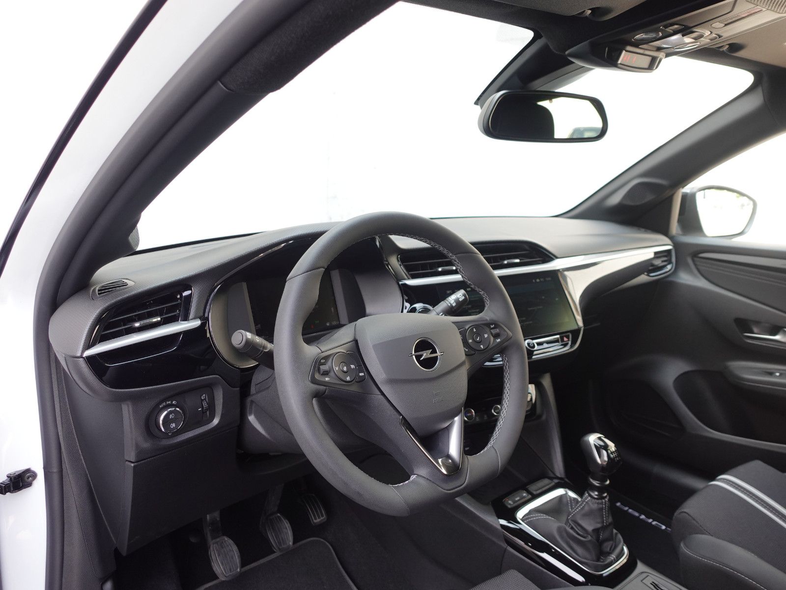 Fahrzeugabbildung Opel Corsa 1.2Turbo GS Allwetter,Navi,SHZ,Kamera,LED