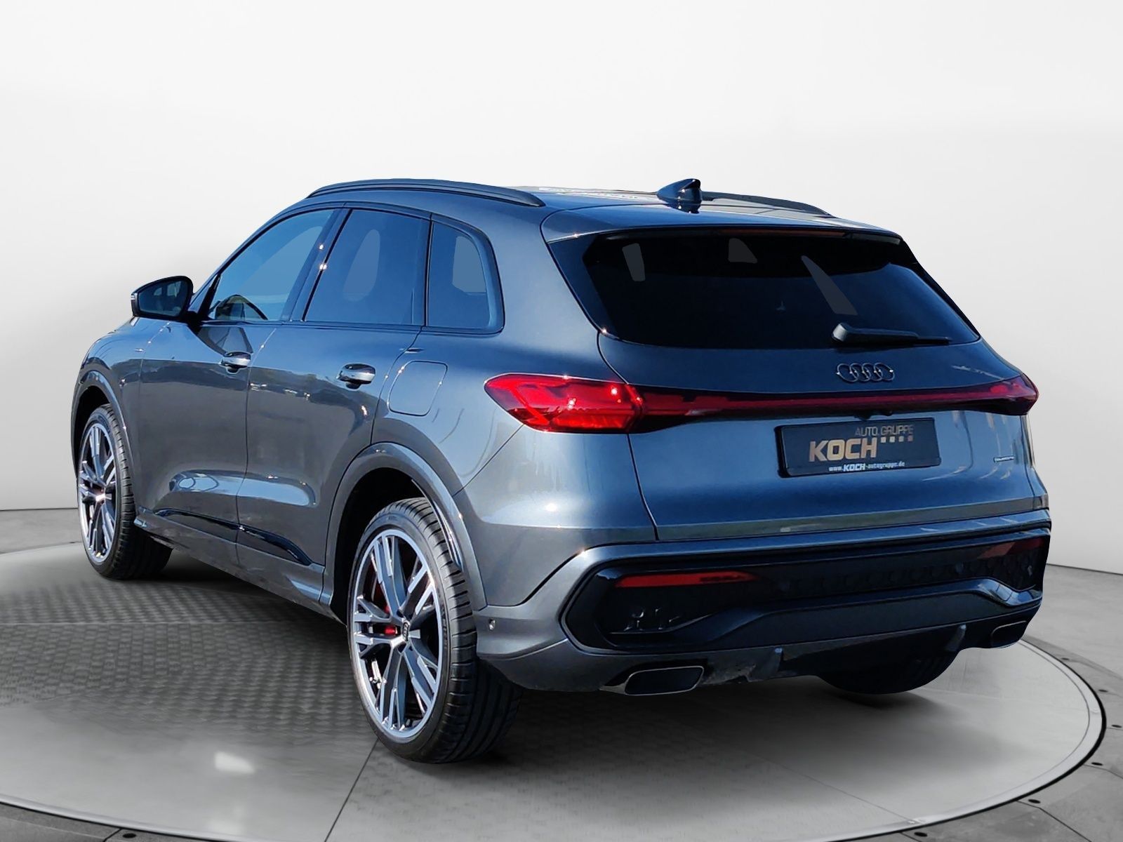 Audi Q5 SUV e-hybrid quattro 270 kW S tronic imagem 3
