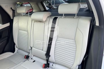 Land-Rover Discovery Sport - 11