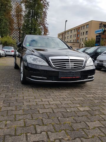 Mercedes-Benz S 350 S -Klasse Lim. S 350 BlueTec 4Matic  V6