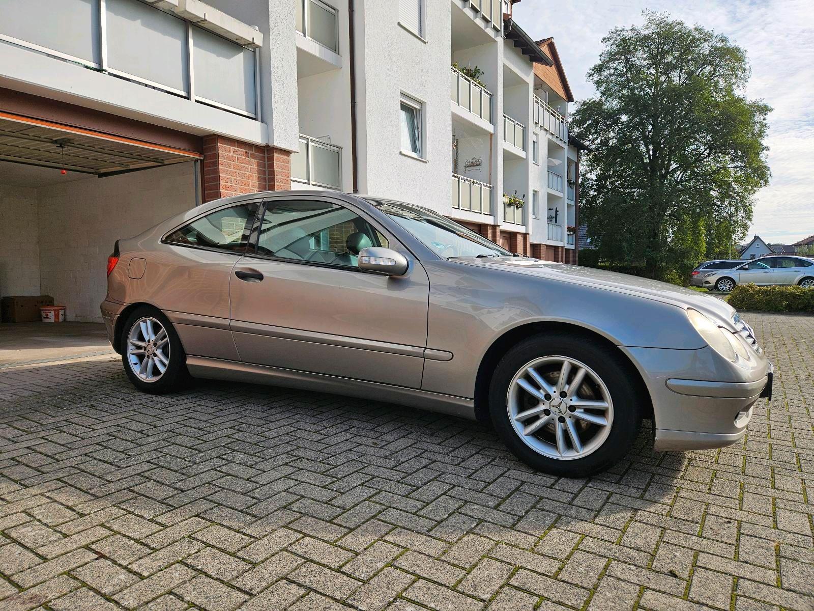 Mercedes-Benz C 200