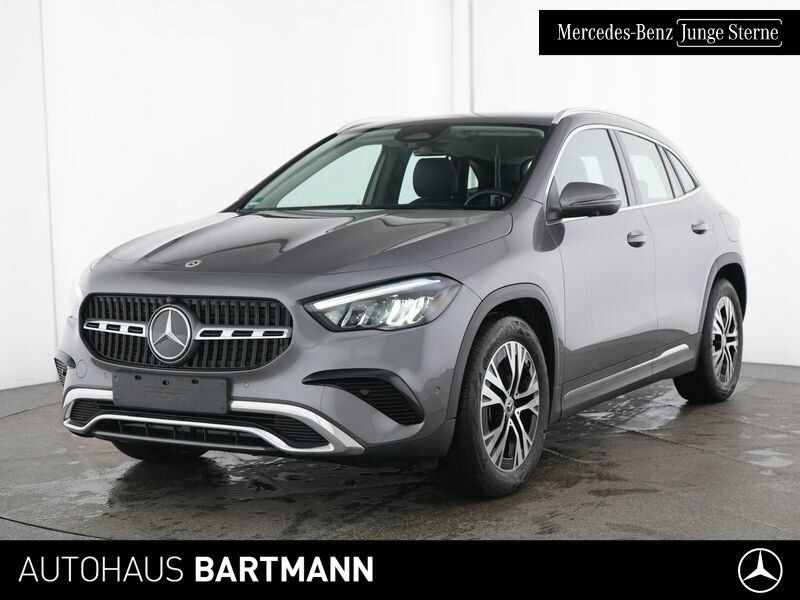 MERCEDES-BENZ GLA 200 d 4M PROGRESSIVE+AHK +DISTRONIC+360°+LED