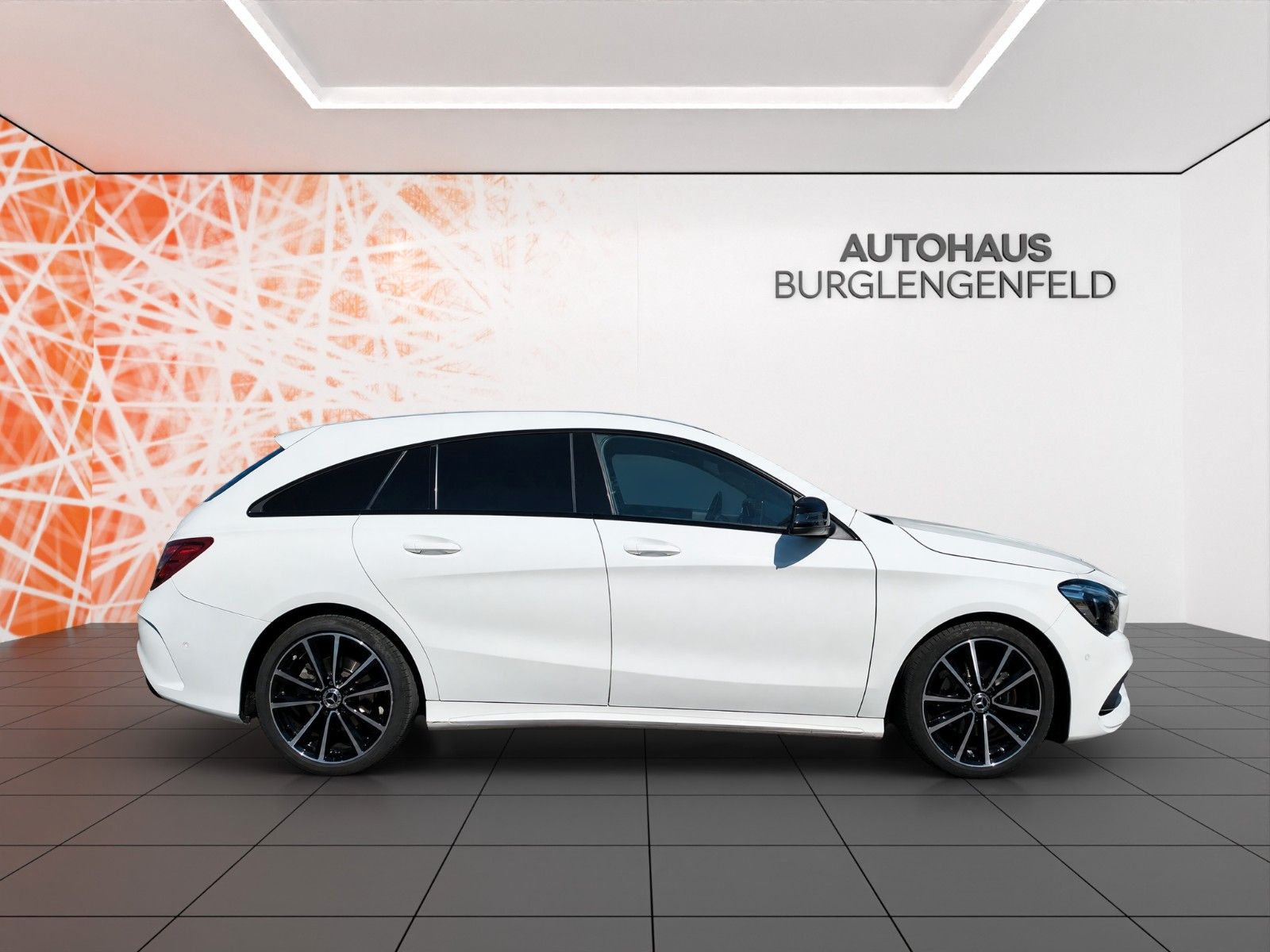 Fahrzeugabbildung Mercedes-Benz CLA Shooting Brake CLA 200