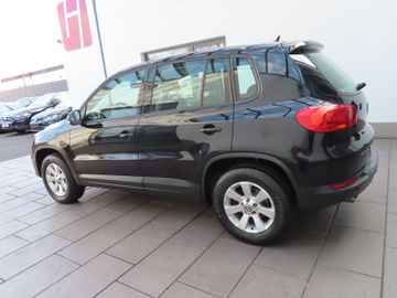 Volkswagen Tiguan - 6