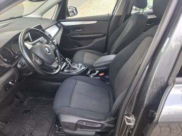 BMW 216 - 9