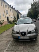 Seat Ibiza , 1,4 Motor mit Zwei Jahre TÜV. - Seat Ibiza aus 2002: 1.4