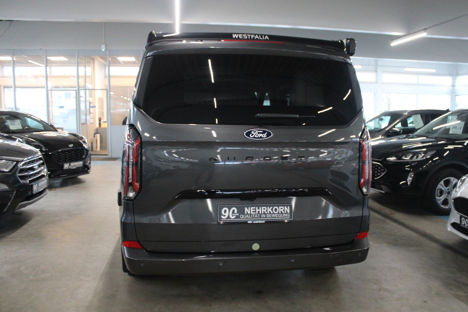 Fahrzeugabbildung Ford NUGGET L1 Titanium MARKISE + Aufstelldach SOFORT