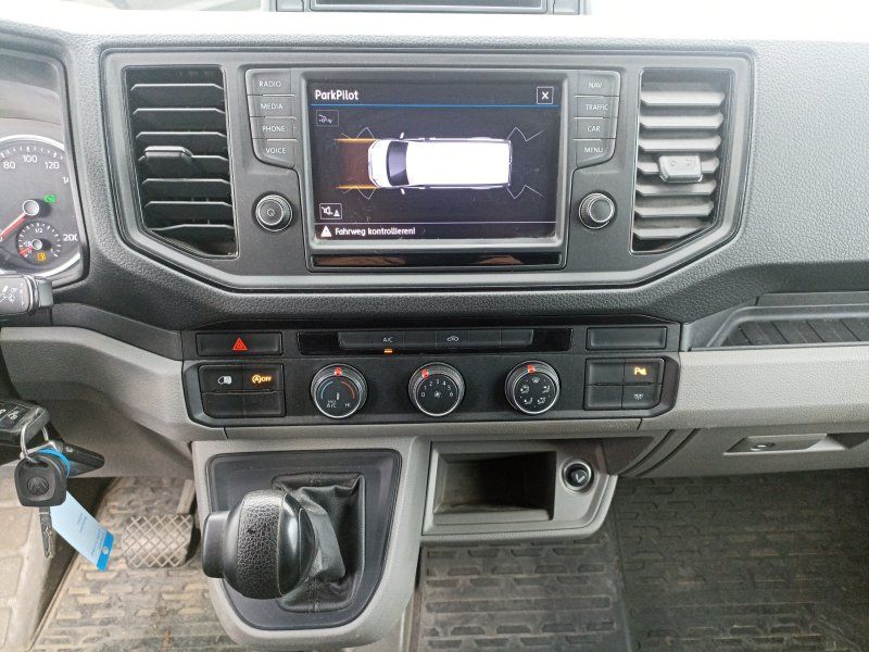 Fahrzeugabbildung Volkswagen Crafter Kasten 2.0 TDI L3H3 Aut. AHK+NAVI+STANDH