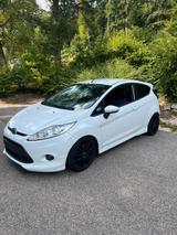 Ford Fiesta 1.4 - ST-Optik - Ford Fiesta aus 2010: ST