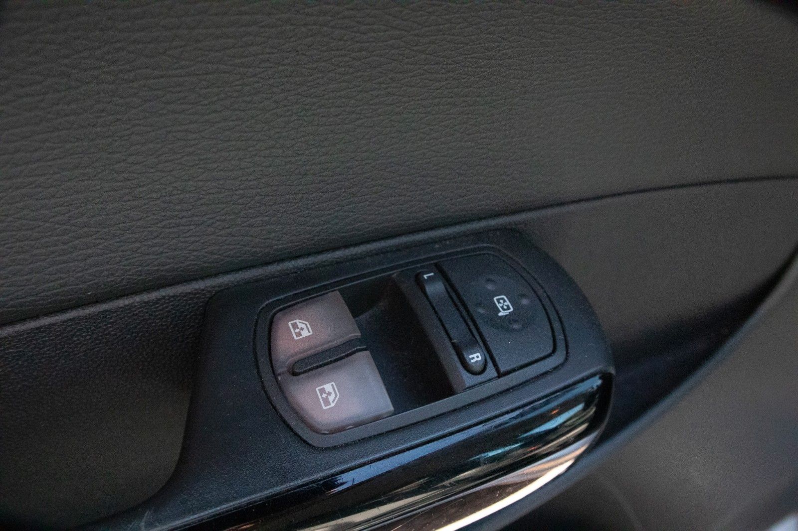 Fahrzeugabbildung Opel Corsa D Innovation "110 Jahre"Auto.*Klima*Sitzh.