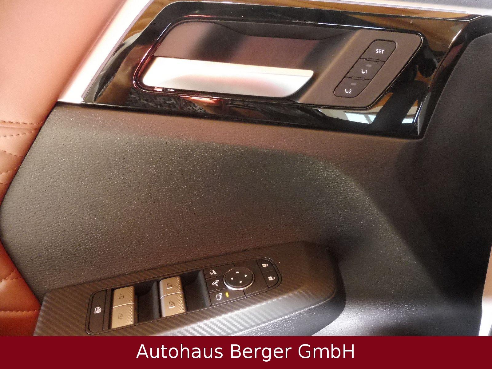 Mitsubishi Outlander 2.4 PHEV 4WD Top mit Luxury-Paket