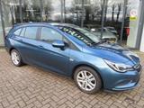 Opel Astra Sports Tourer 1.6 CDTI Online Edition*Navi - Opel Astra Kombi Sports tourer cdti mit Diesel-Antrieb