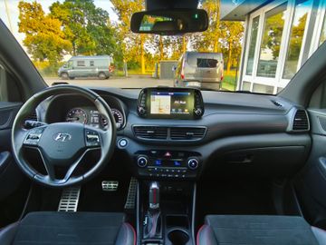 Hyundai Tucson N Line 4WD*DSG*AHK*LED*Navi*Kamera*SHZ*