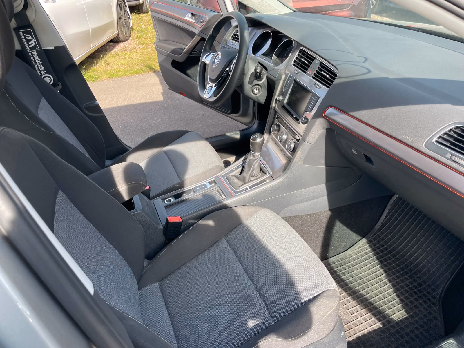 Volkswagen Golf 2015 — photo 16