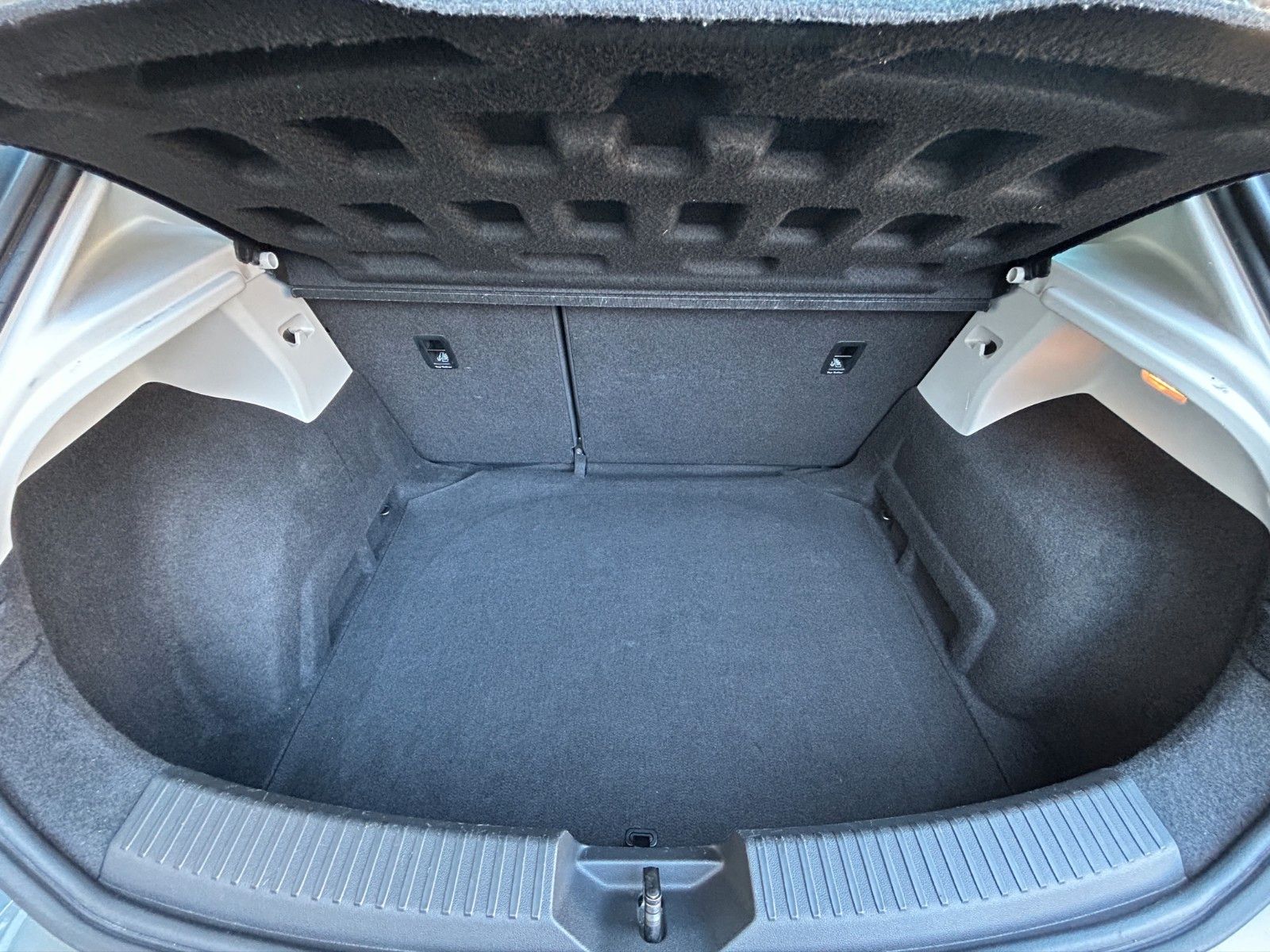 Fahrzeugabbildung SEAT Leon FR/TÜV & Service Neu