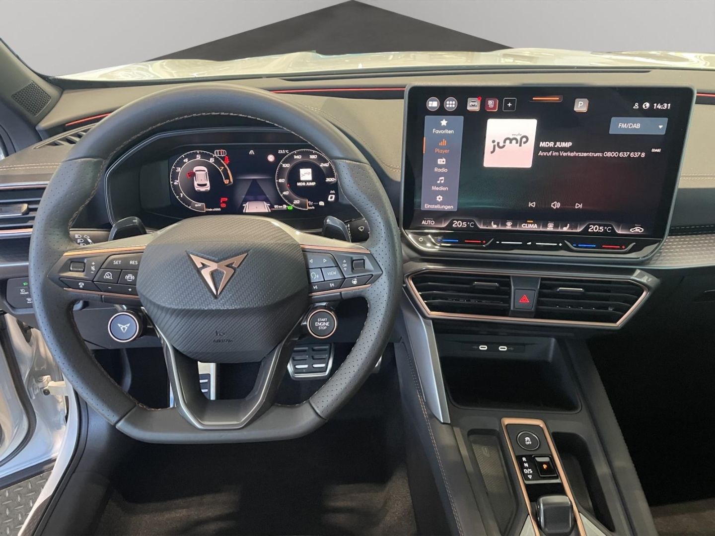 Fahrzeugabbildung CUPRA Formentor 1.5 eTSI 110 kW AHK-klappbar Navi Digi