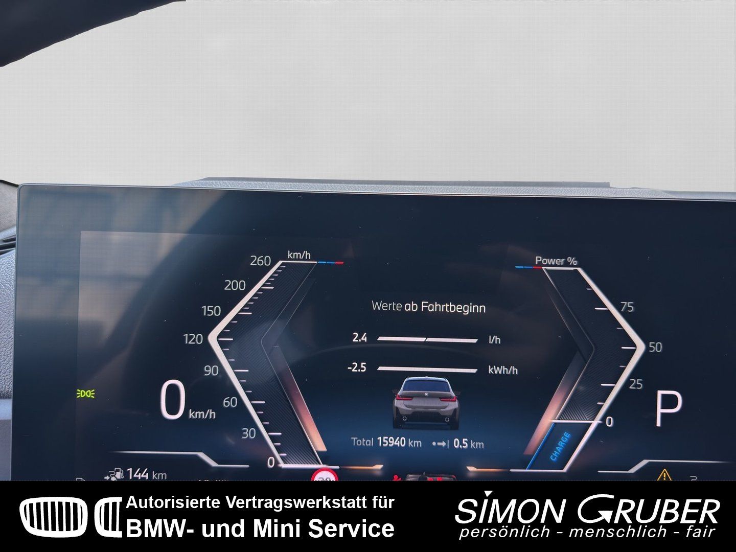 Fahrzeugabbildung BMW 330e Touring M Sport Live Prof Innovation HUD