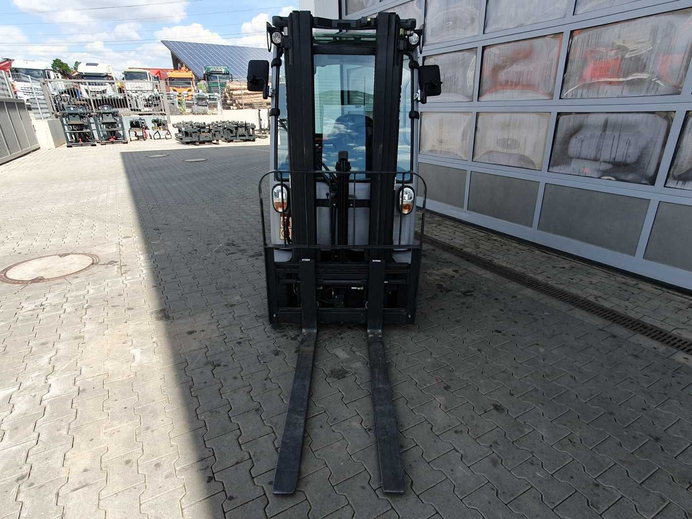 Fahrzeugabbildung Still RX20-14 / Triplex: 4.30m! / 2.013h / SS