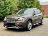 BMW X1 25D  X-DRIVE X-LINE NAV XEN AHK GSD... - BMW 125 aus 2012