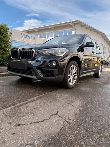 BMW X1 sDrive20i Advantage *AT*KLIMA*AHK*PANO*