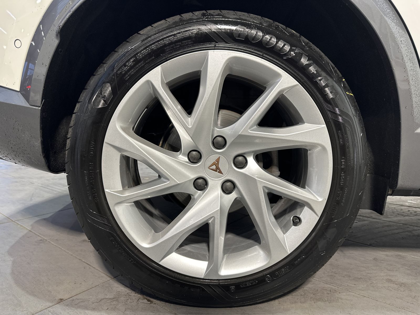 Fahrzeugabbildung CUPRA Formentor 2.0 TDI 4D DSG NAV+LED+KAM+ACC+AHK+VC