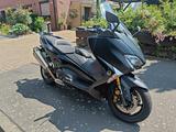 Yamaha T-Max 530 DX - Yamaha Motorräder in Braunschweig