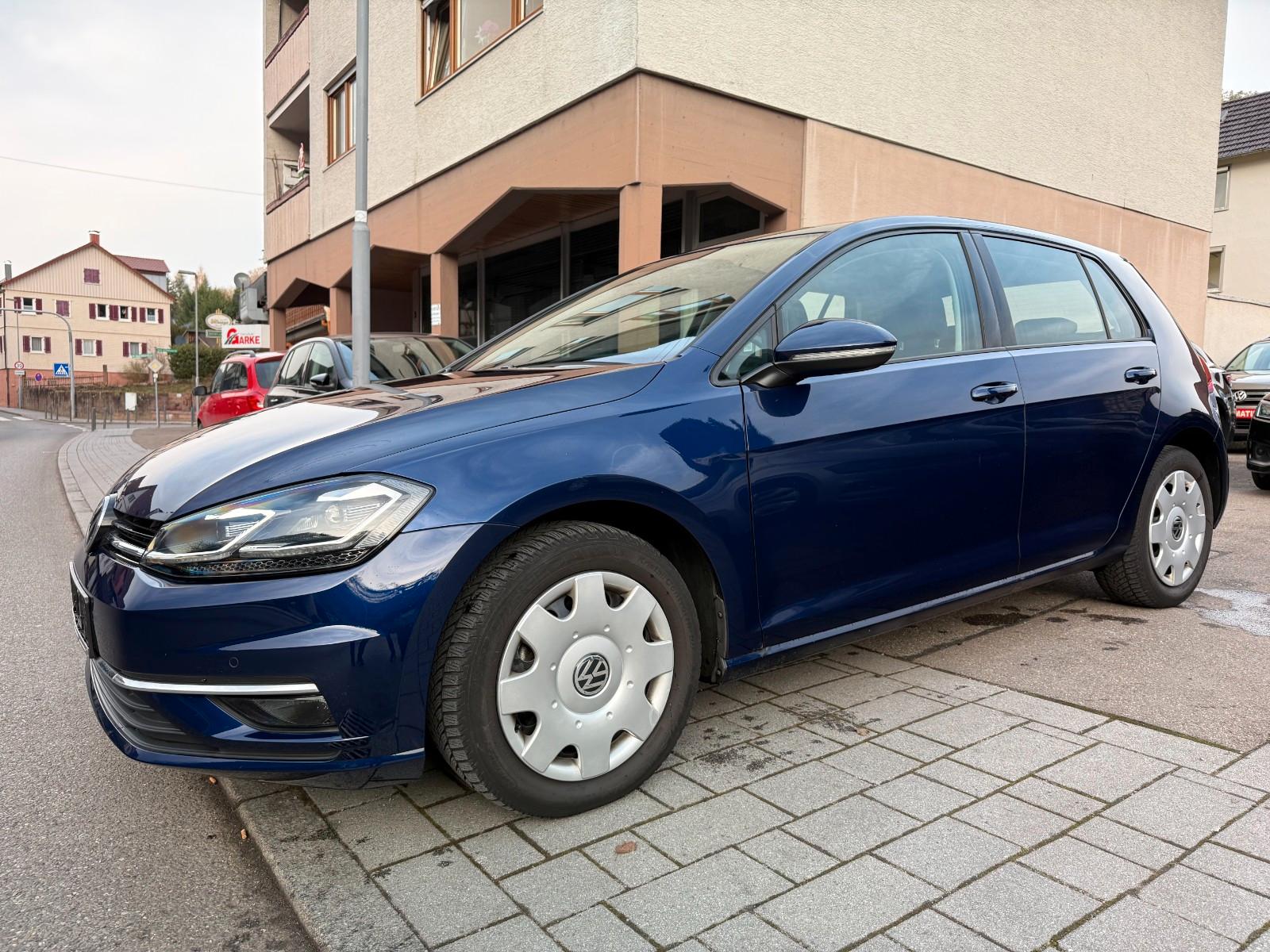 Volkswagen Golf VII Lim. Comfortline*LED, Nav Kam & TÜV neu