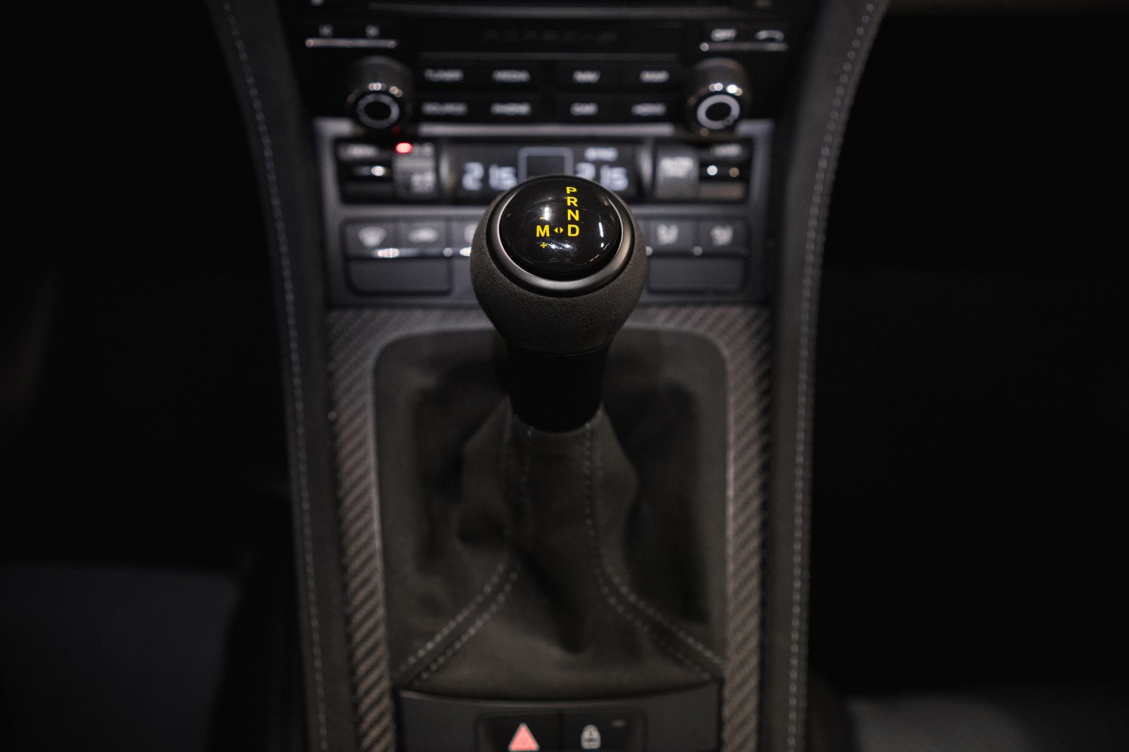 Fahrzeugabbildung Porsche 718 GT4 RS-Weissach-Clubsport-Lift-LED-Kam.-90 L