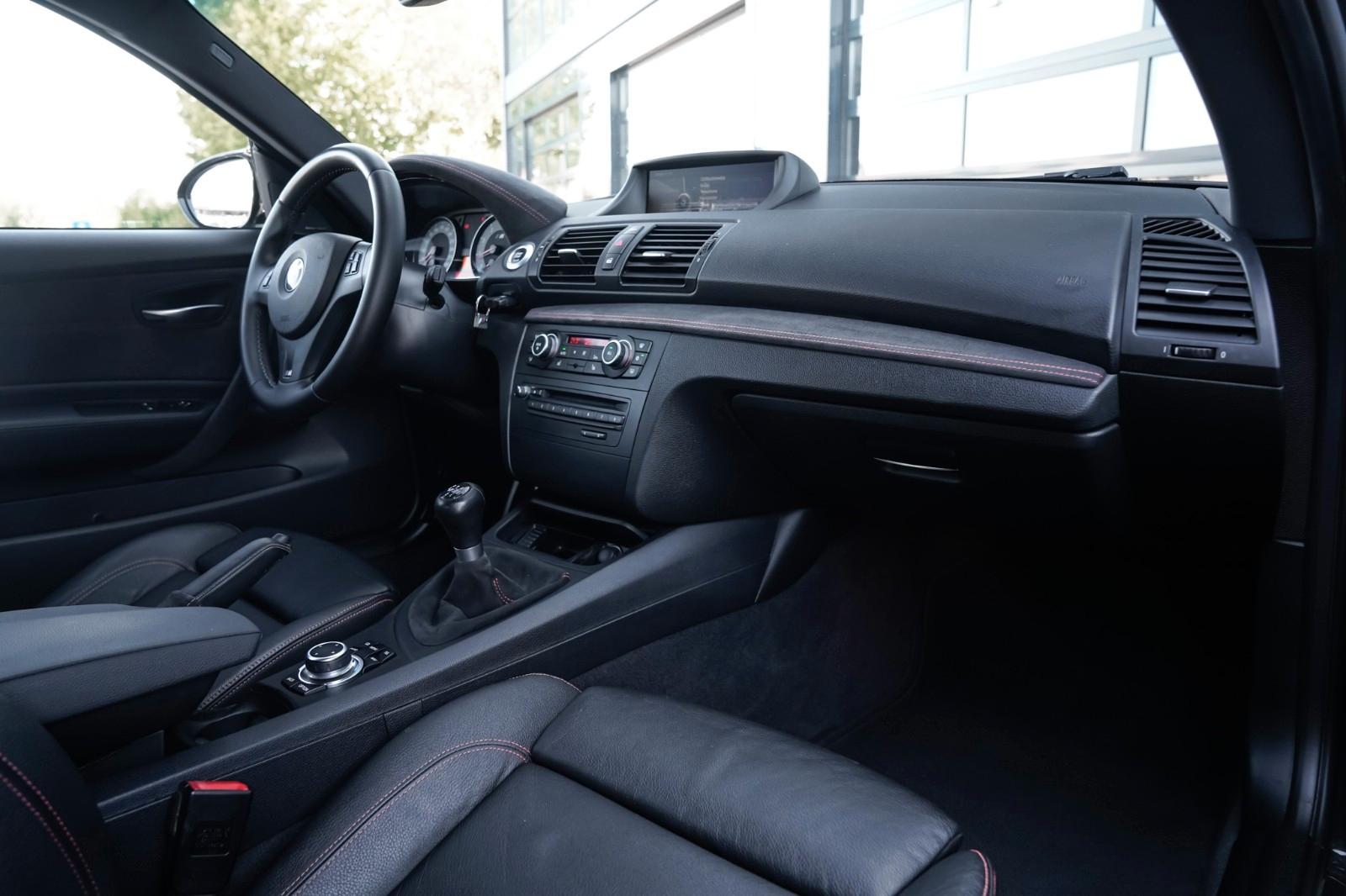 BMW 1er M Coupé HarmanK-Navi Prof. *Schwarz*